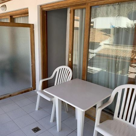 Apartamentos Marina Port de Pollença Exterior foto